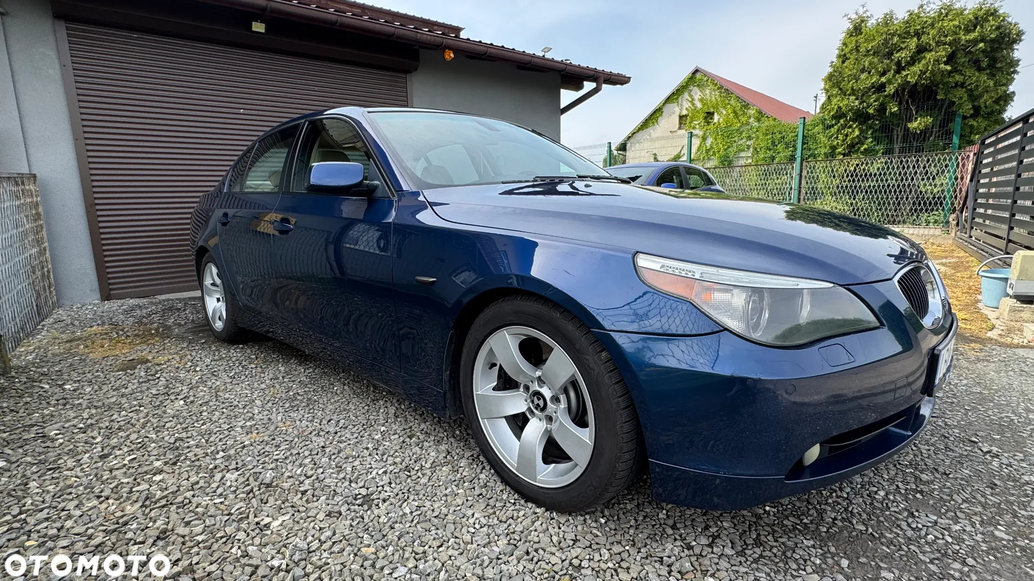 BMW Seria 5 545i - 3