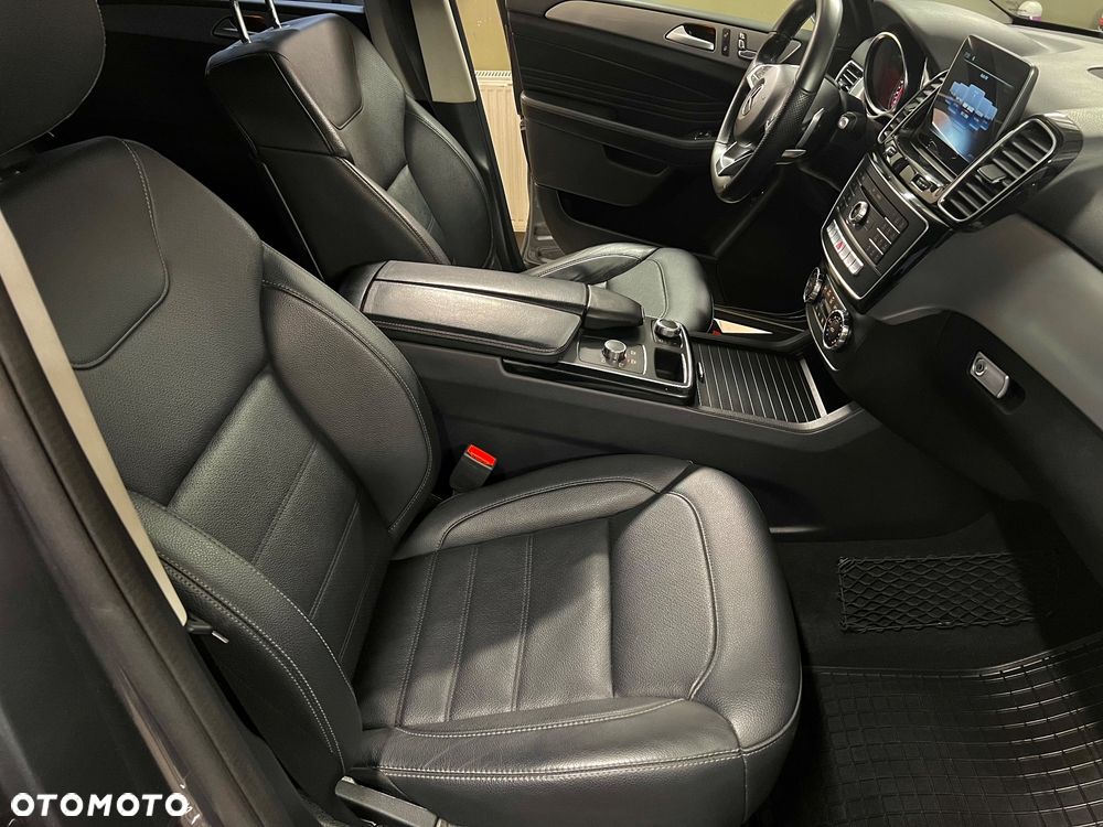 Mercedes-Benz GLE 250 d 4-Matic - 23