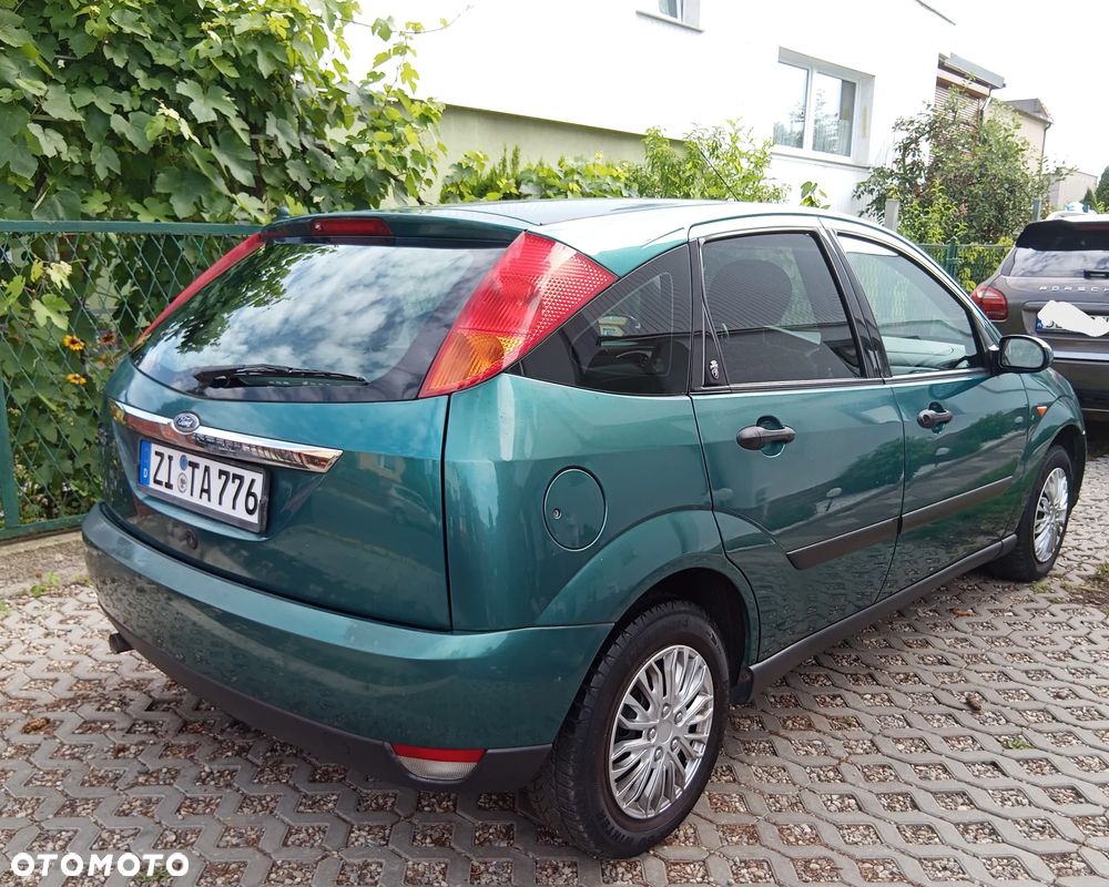 Ford Focus - 2