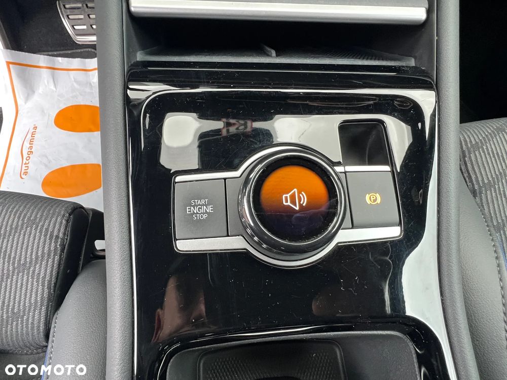 Volkswagen Tiguan - 23