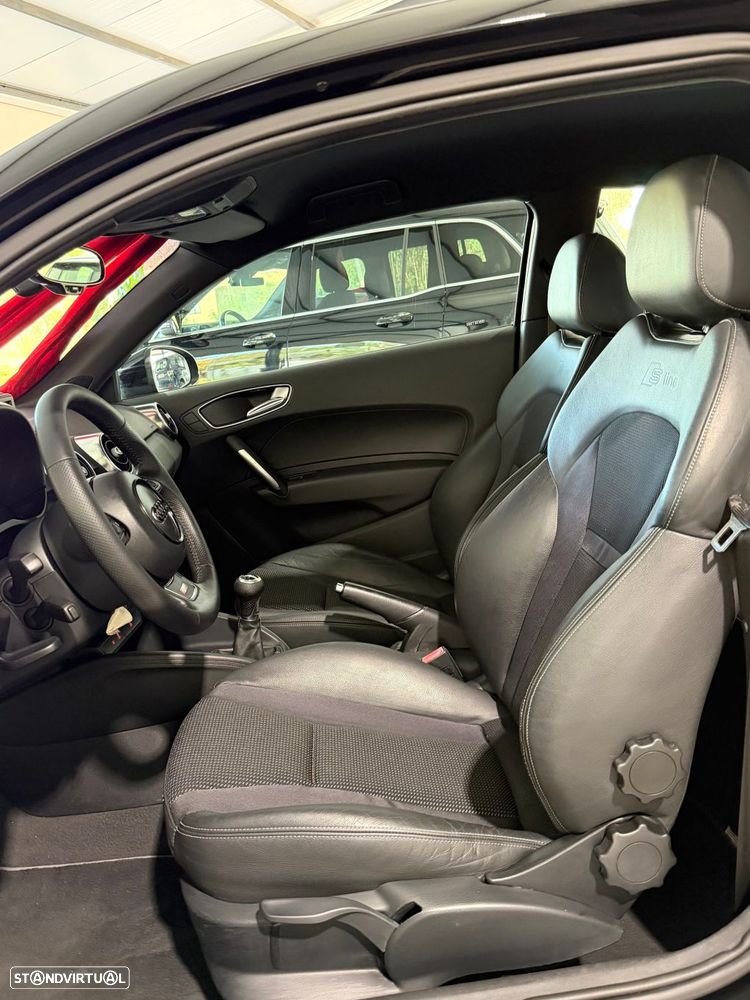 Audi A1 1.2 TFSi S-line - 24