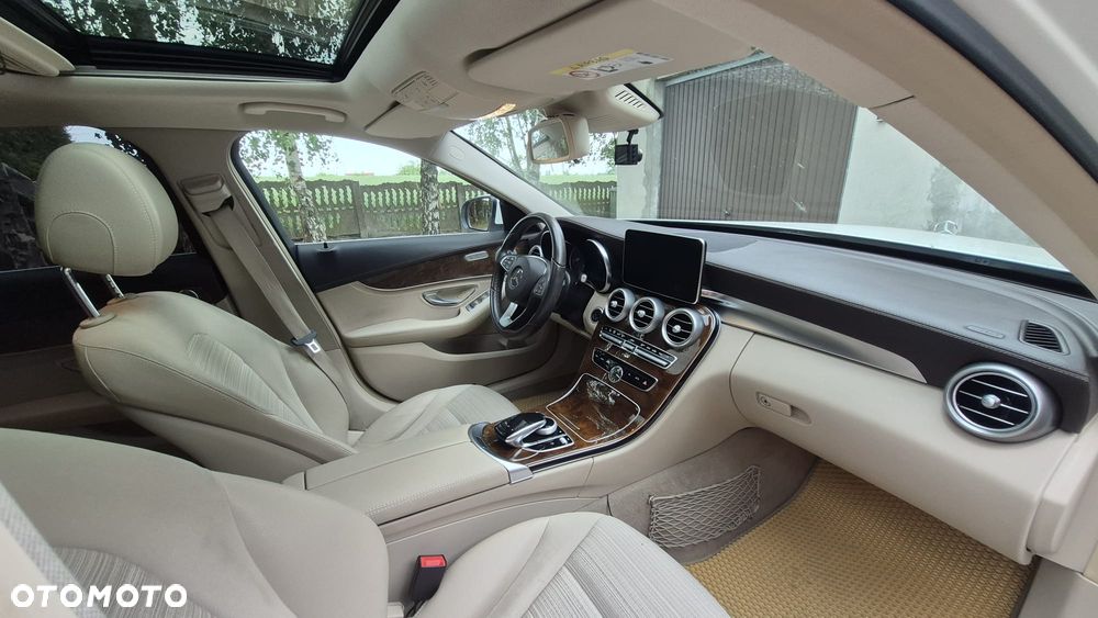 Mercedes-Benz Klasa C 250 (BlueTEC) d 7G-TRONIC - 25