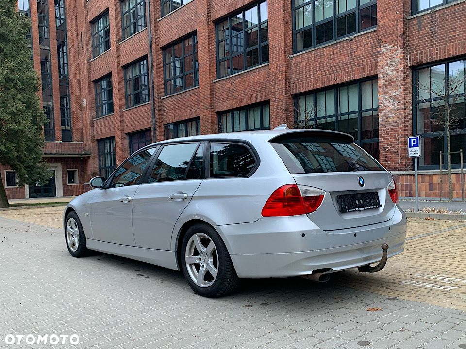 BMW Seria 3 - 12