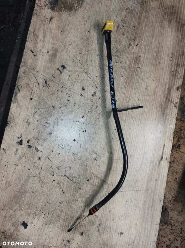 Subaru Forester outback legacy  2,0 b EJ20 bagnet miarka oleju - 2