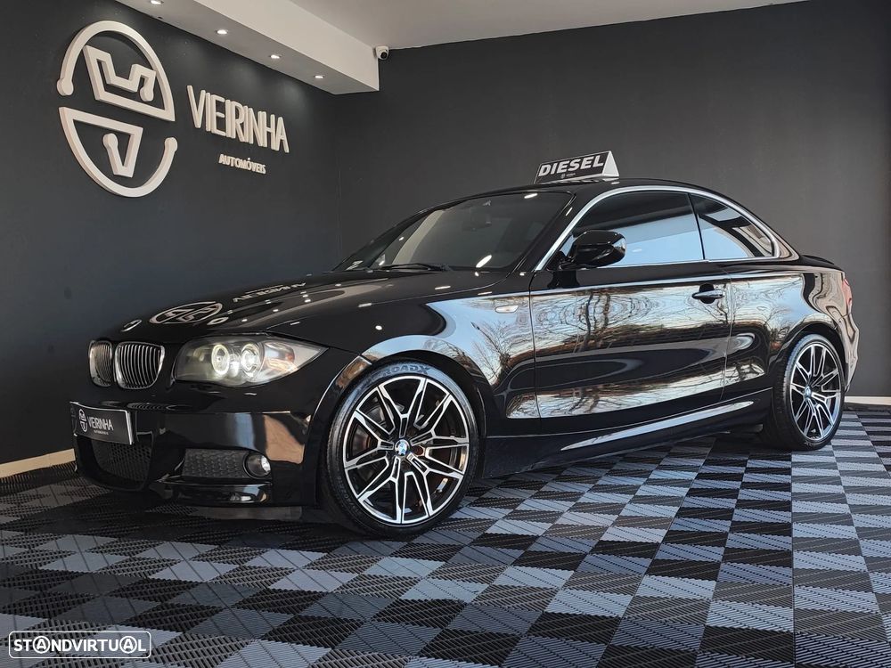 BMW 118 d Limited Edition Lifestyle c/ M Sport Pack - 5