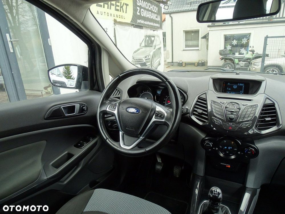Ford EcoSport - 18