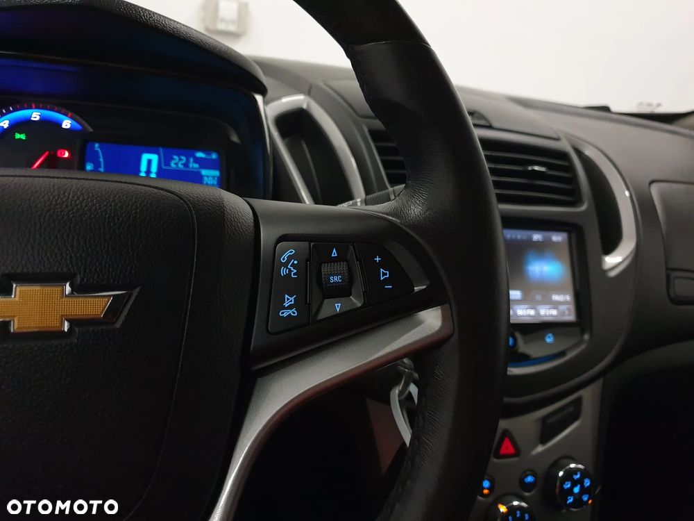 Chevrolet Trax 1.7 D LTZ - 34