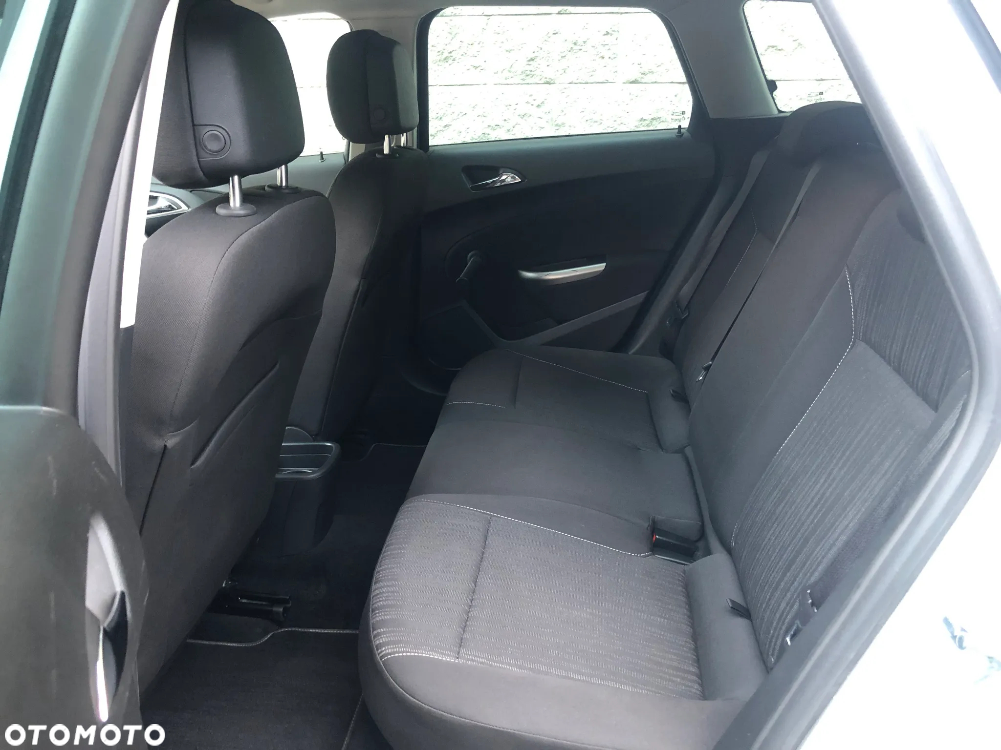 Opel Astra 1.4 Turbo Design Edition - 18