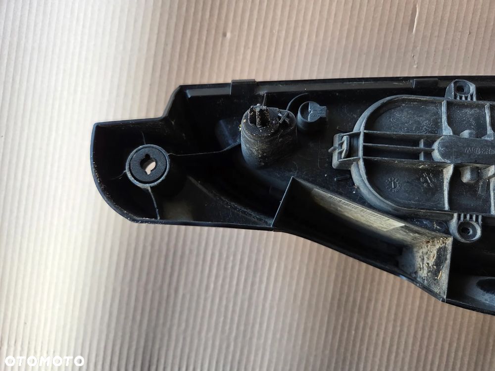 Lampa tylna lewa Citroen Berlingo IV - 6