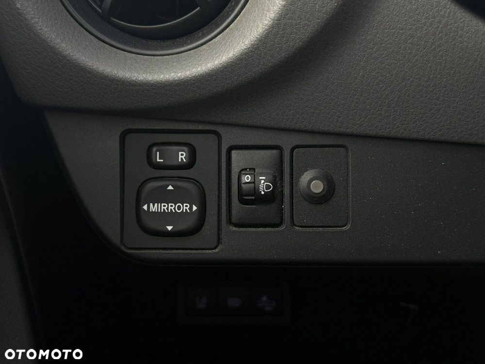 Toyota Yaris 1.5 Active - 16