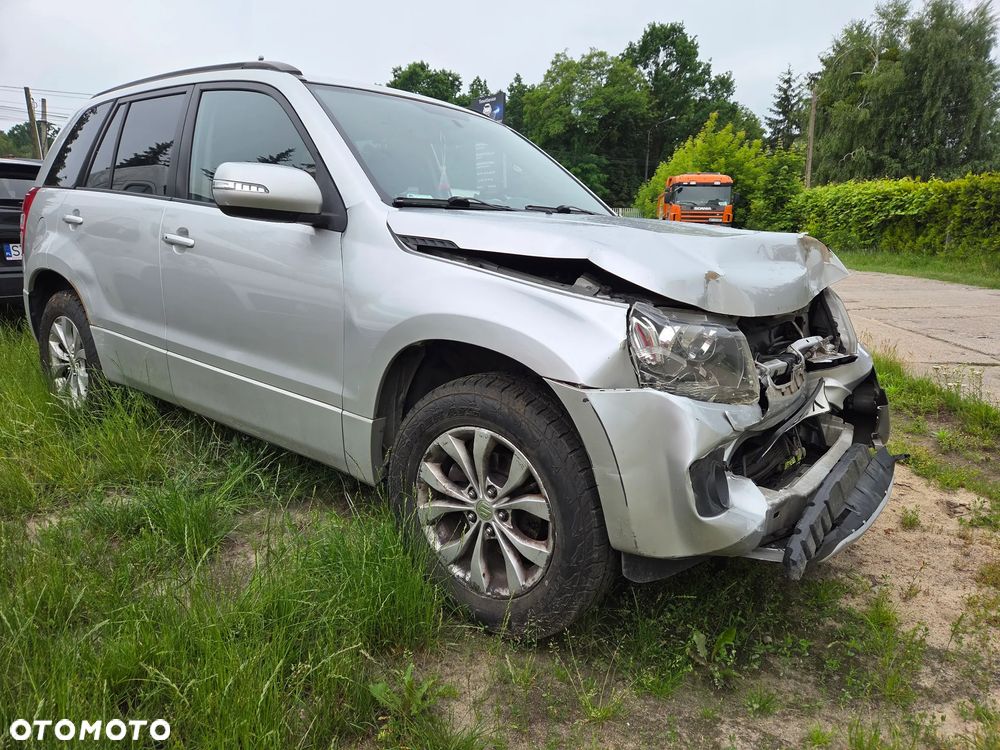 Suzuki Grand Vitara 2.4 Premium EU5 - 3