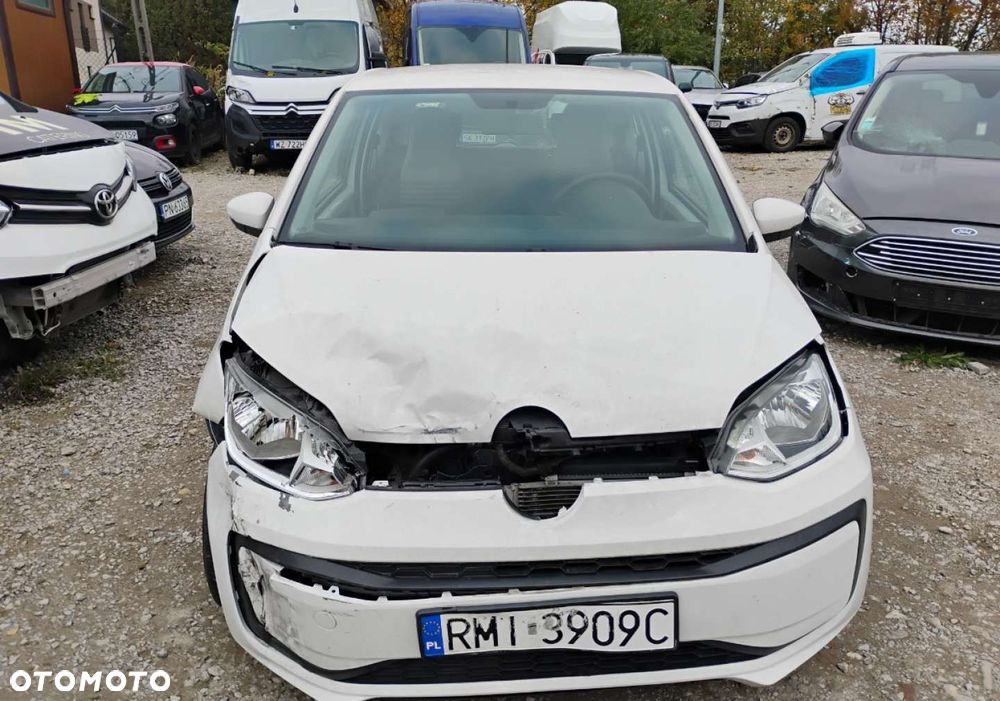 Volkswagen up! - 19