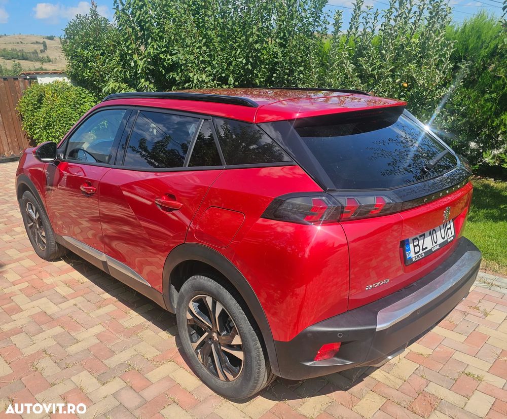 Peugeot 2008 1.2 PureTech Turbo S&S Allure - 3