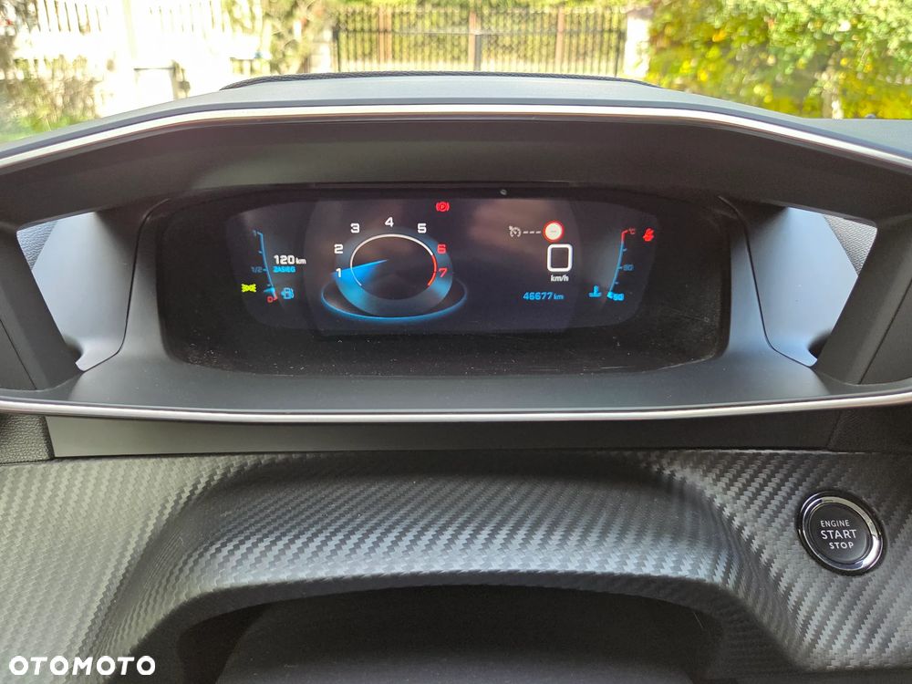 Peugeot 2008 PureTech 100 Stop&Start Allure Pack - 16
