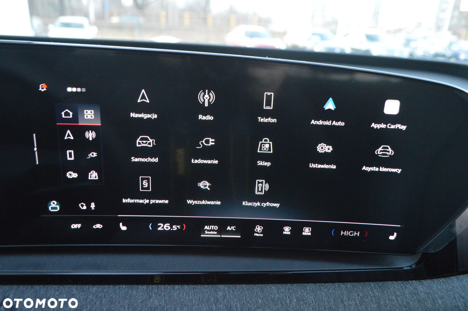 Audi Q6 e-tron - 11