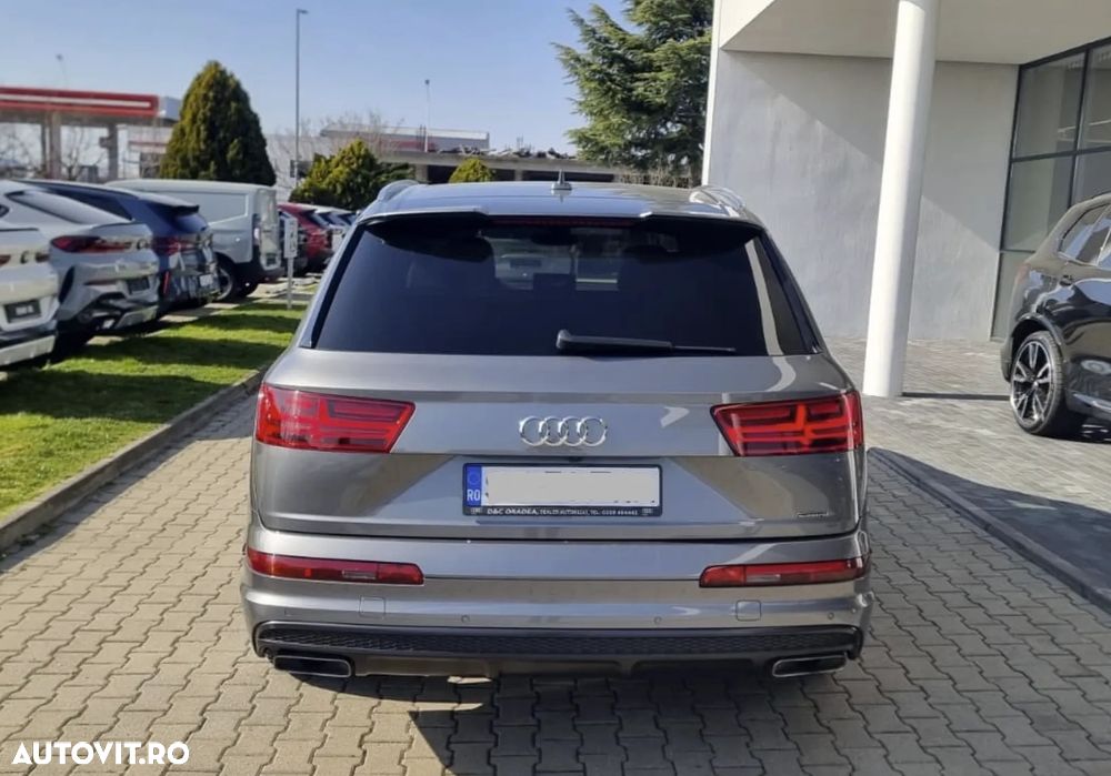 Audi Q7 3.0 TDI Quattro Tiptronic - 5