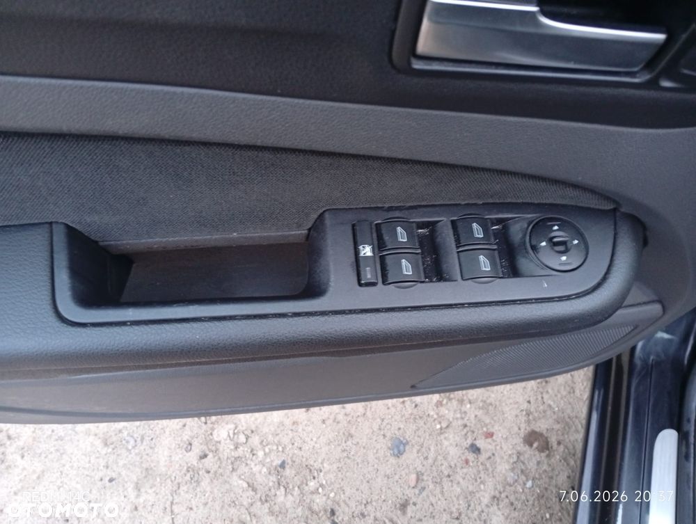 Ford Focus 1.6 Ti-VCT Ghia - 9