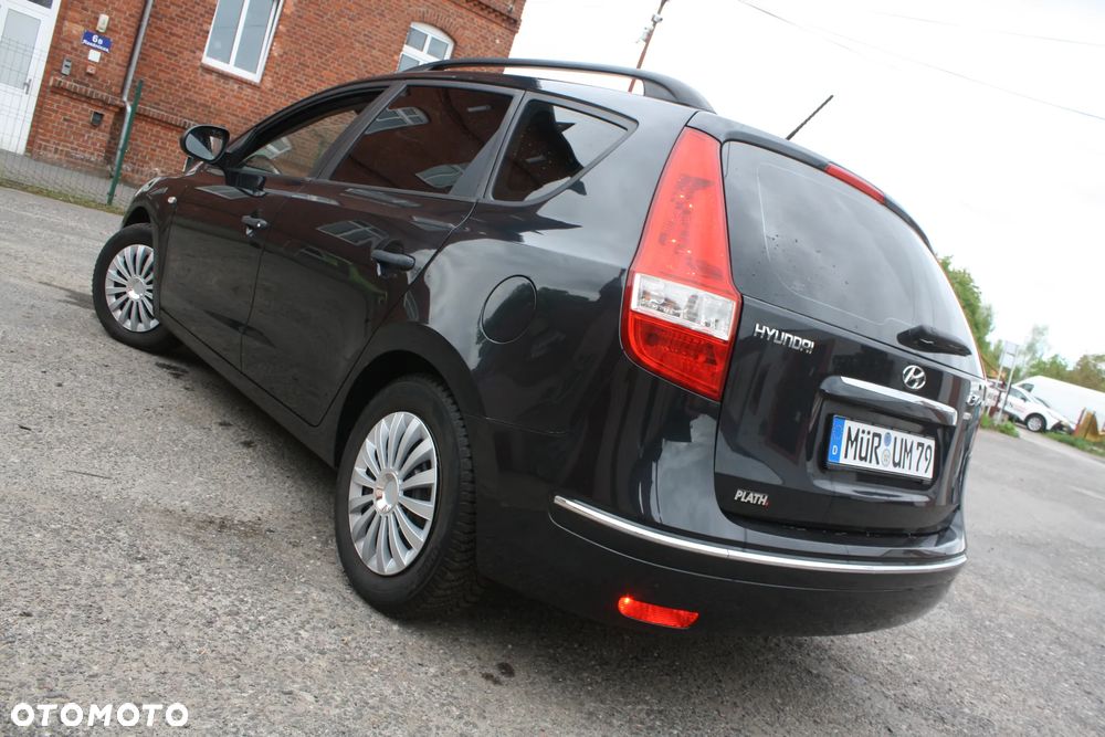 Hyundai i30 i30cw 1.4 Edition 20 - 12