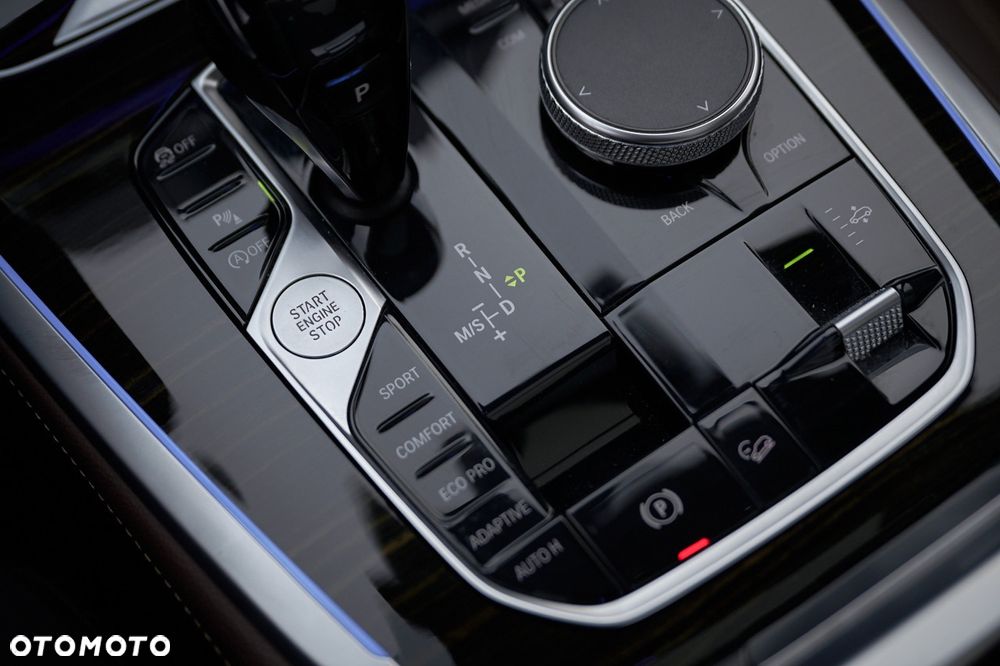 BMW X7 xDrive30d sport - 31