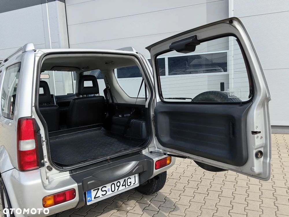 Suzuki Jimny 1.5 DDiS Club - 17