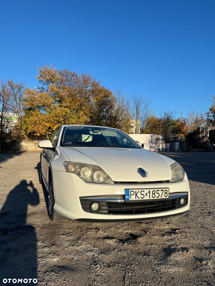 Renault Laguna 2009 photo 2