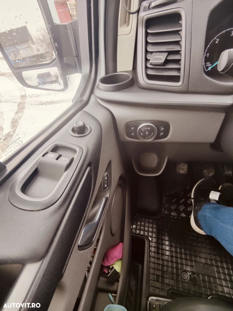 Ford Transit Custom - 4