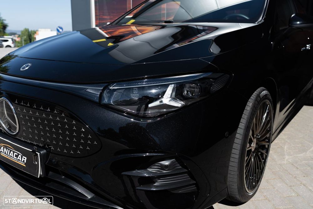 Mercedes-Benz CLA 250+ EQ - 38