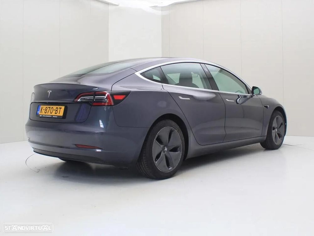 Tesla Model 3 Standard Range Plus RWD - 3