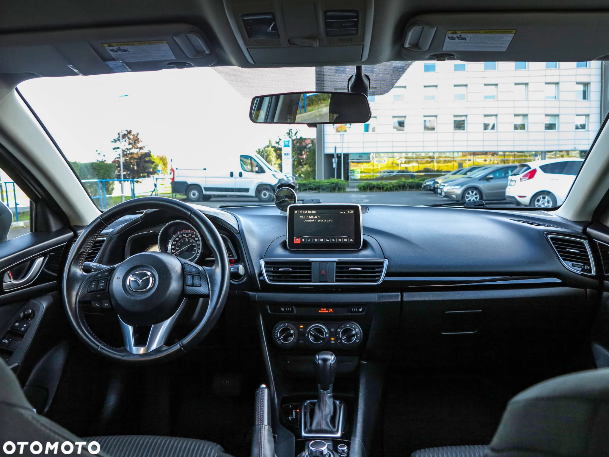 Mazda 3 - 9