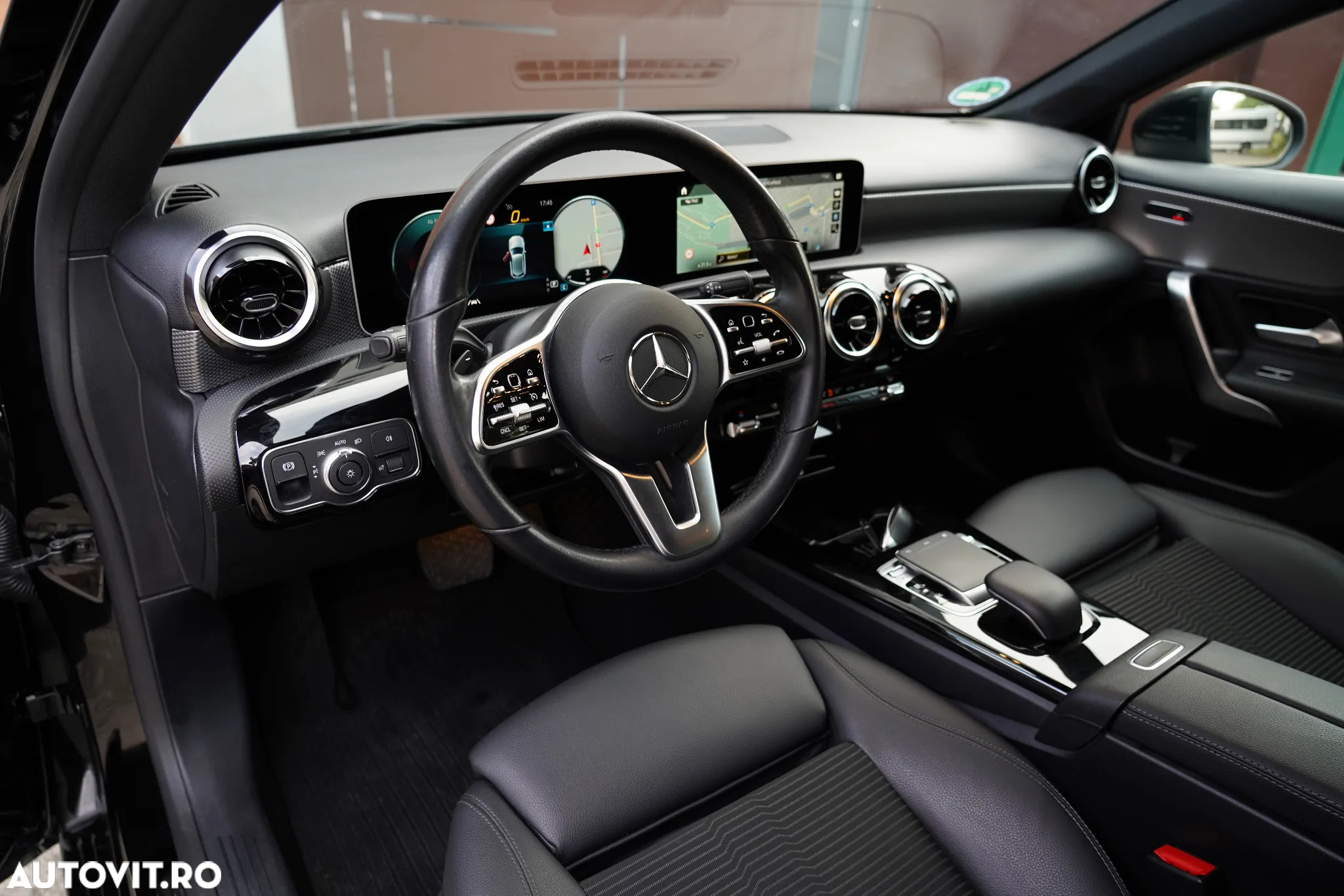 Mercedes-Benz CLA - 6