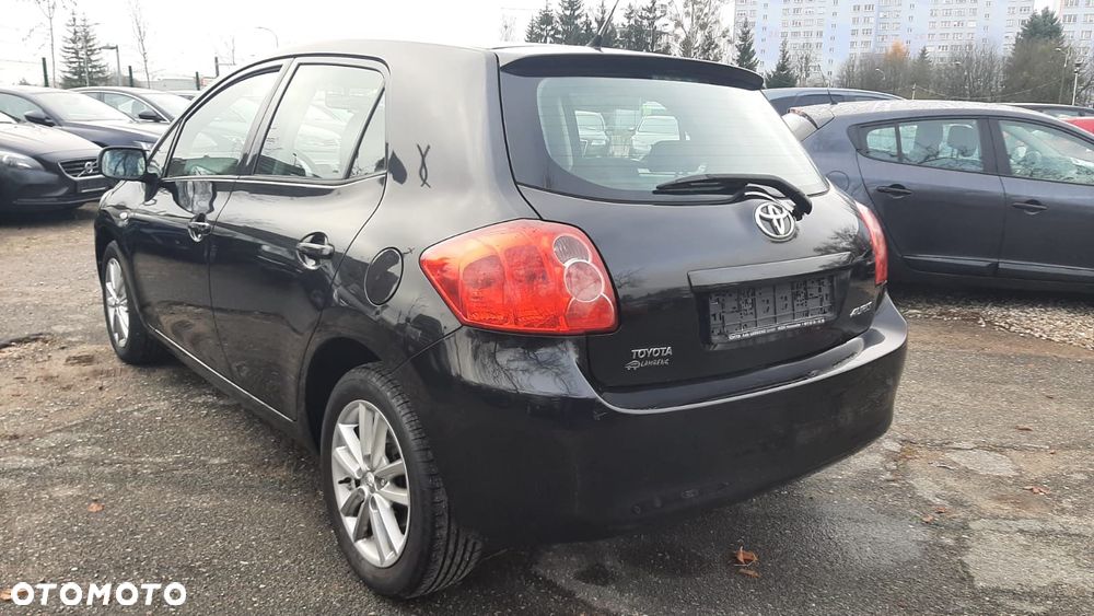 Toyota Auris - 3