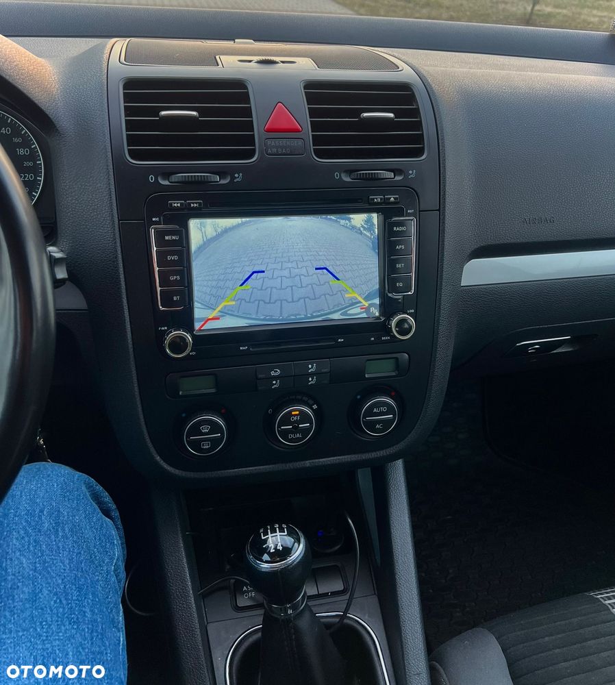 Volkswagen Golf 1.9 TDI Trendline - 12