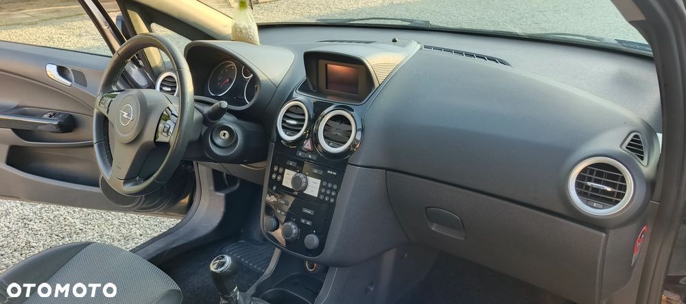 Opel Corsa 1.3 CDTI Cosmo - 11