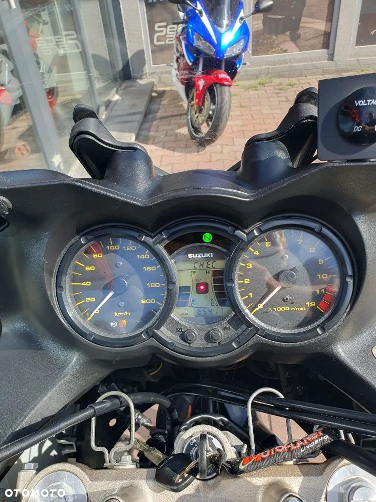 Suzuki DL - 16