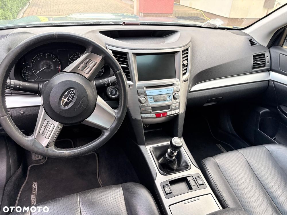 Subaru Outback - 7