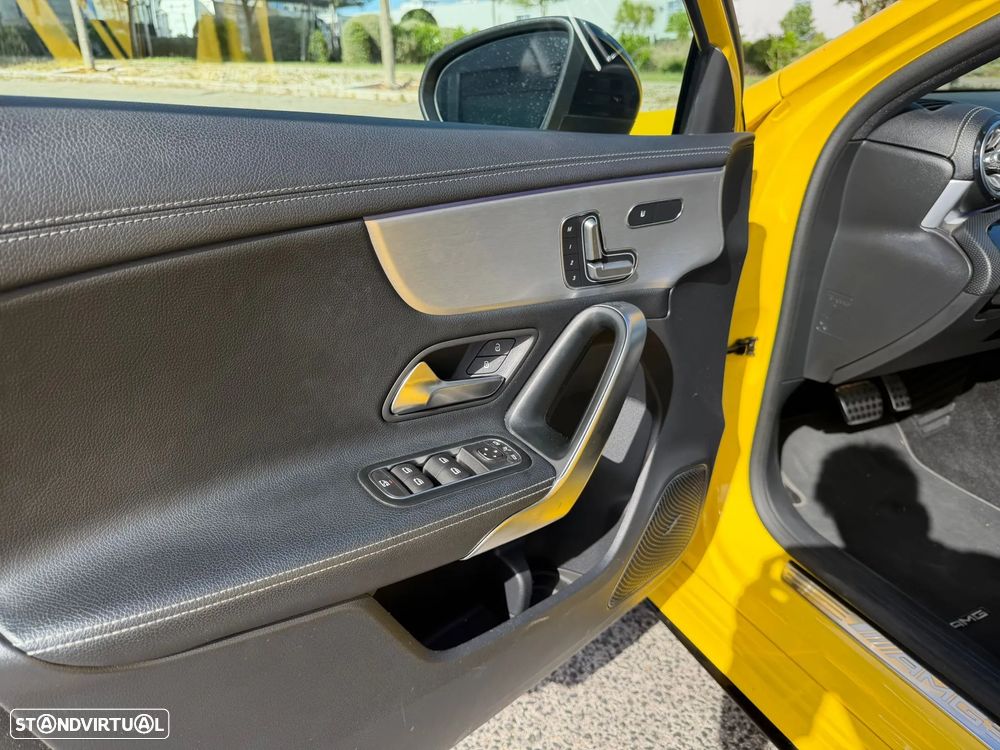 Mercedes-Benz A 35 AMG 4Matic - 9