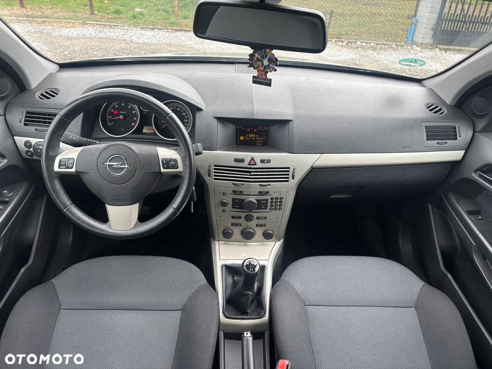 Opel Astra - 12