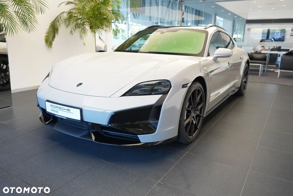 Porsche Taycan 105kWh Turbo Cross Turismo - 4