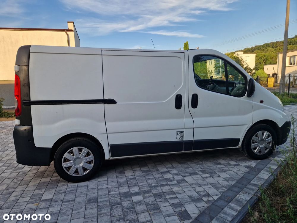 Opel Vivaro - 13