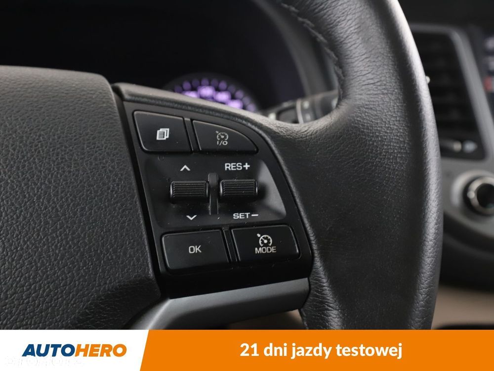 Hyundai Tucson 2.0 CRDI Premium 4WD - 27