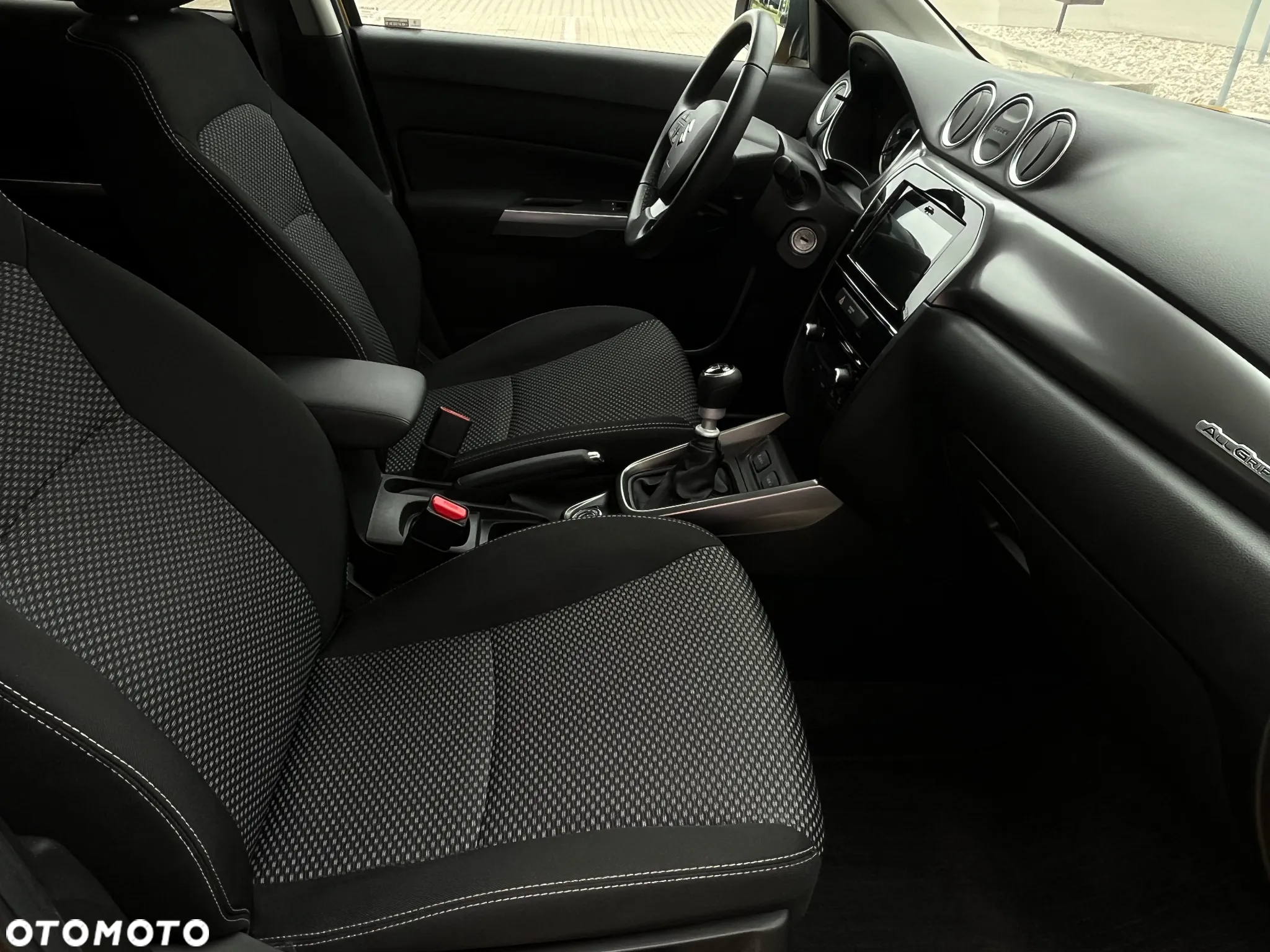 Suzuki Vitara 1.4 Boosterjet SHVS Premium 4WD - 7
