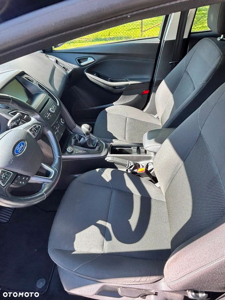 Ford Focus 1.0 EcoBoost 99g Start-Stopp-System Titanium - 22