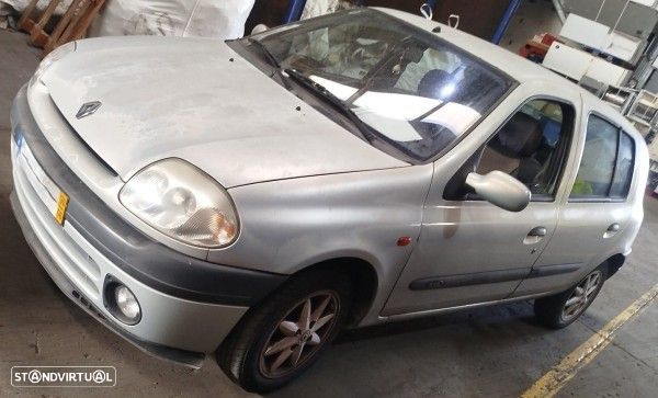 Para Peças Renault Clio Ii Caixa (Sb0/1/2_) - 2