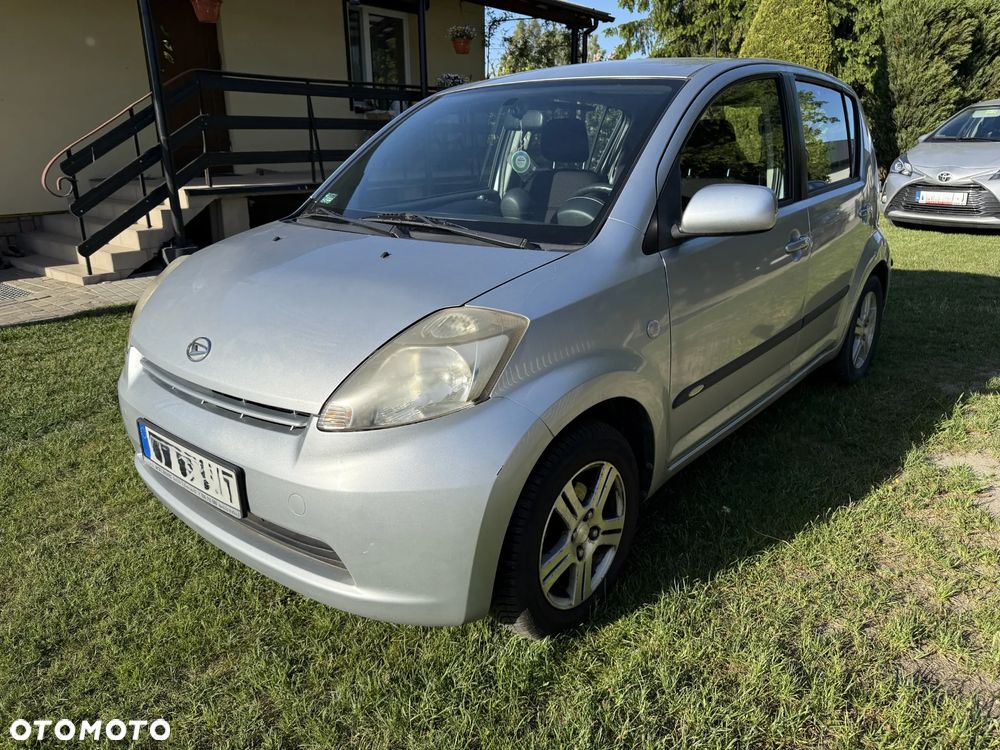 Daihatsu Sirion 1.3 - 10