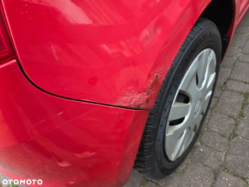 Suzuki Swift 1.3 Sakura - 11