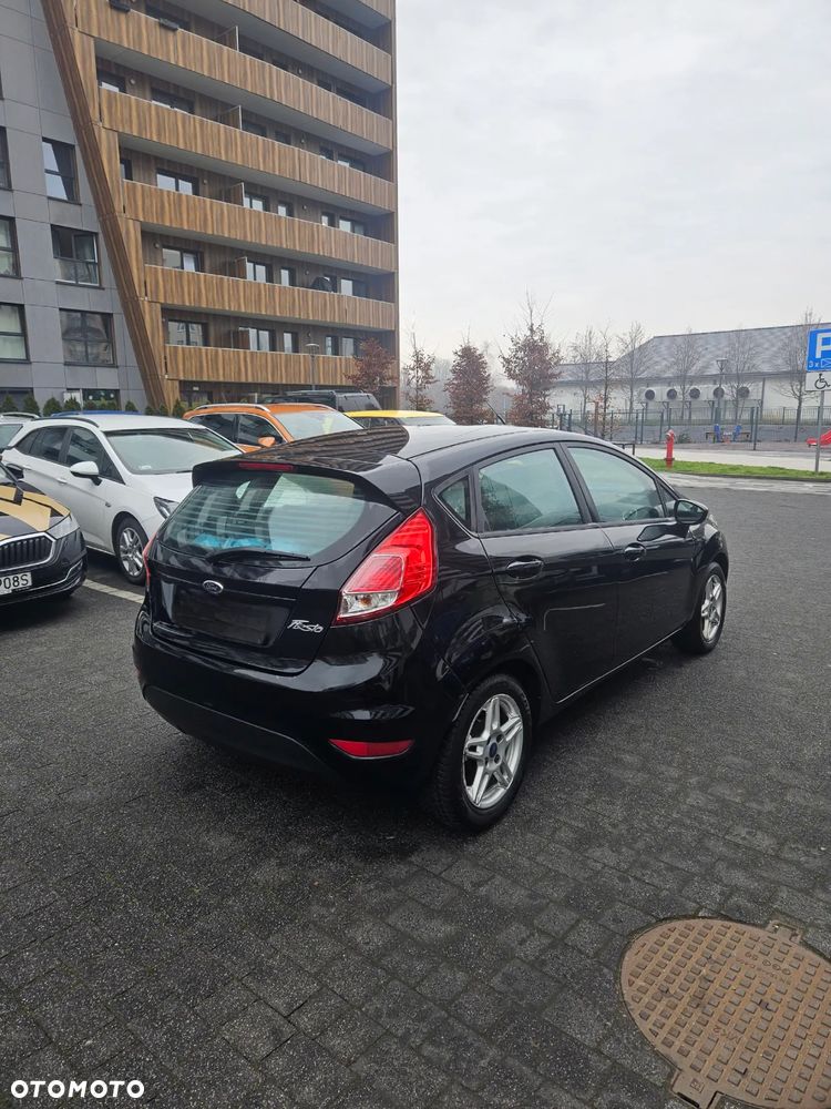 Ford Fiesta - 6
