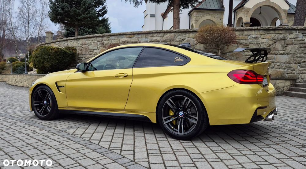 BMW M4 DKG - 9