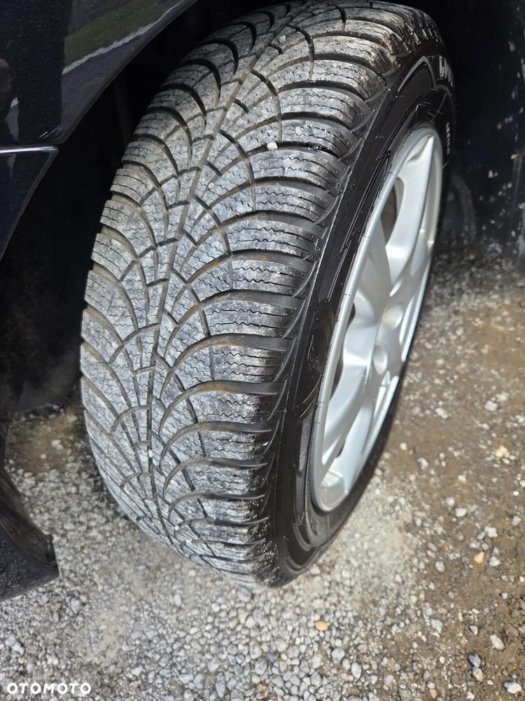 Volkswagen Polo 1.4 16V Comfortline - 38