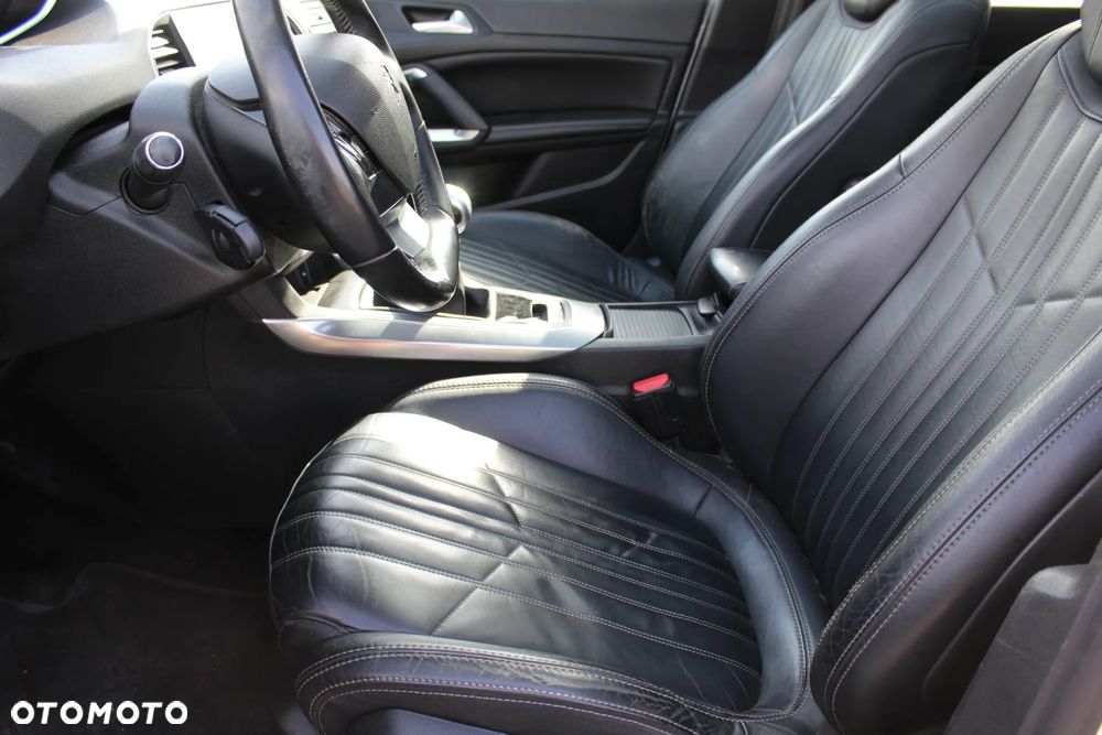 Peugeot 308 2.0 Blue HDi Allure S&S - 11