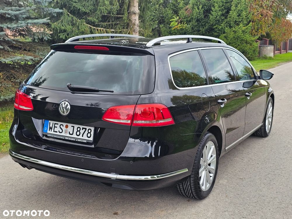 Volkswagen Passat 2.0 TDI Highline - 29